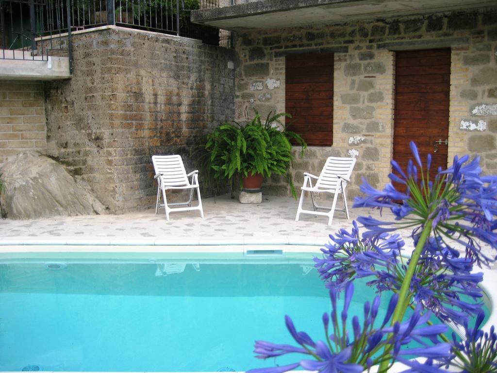 Agriturismo La Rocca Otel Marsia Dış mekan fotoğraf